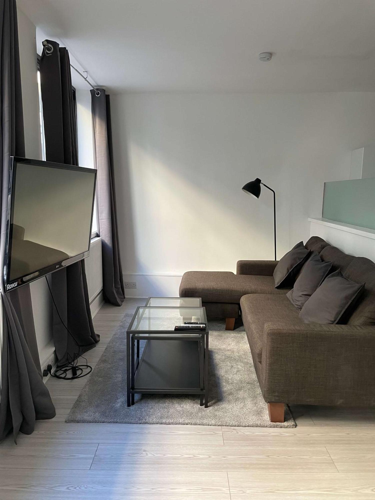 2 Bdrm Contemporary Central London Apartment Exterior photo